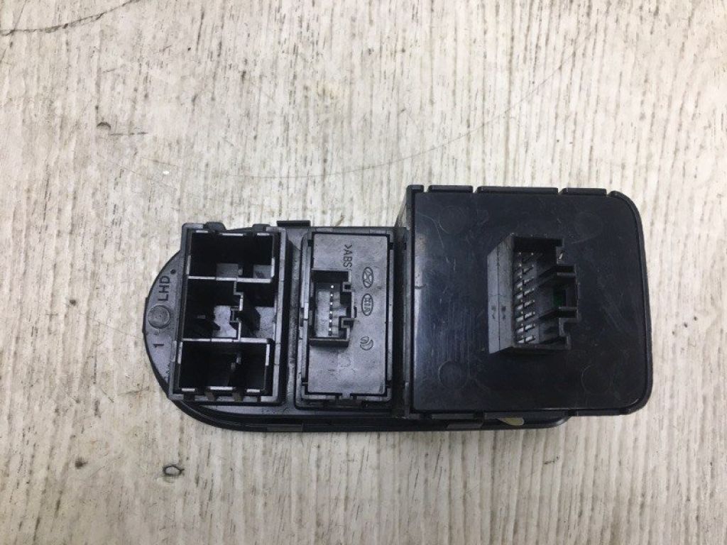 93700-A7000WK | Блок кнопок торпедо KIA FORTE YD 12- - Фото 3