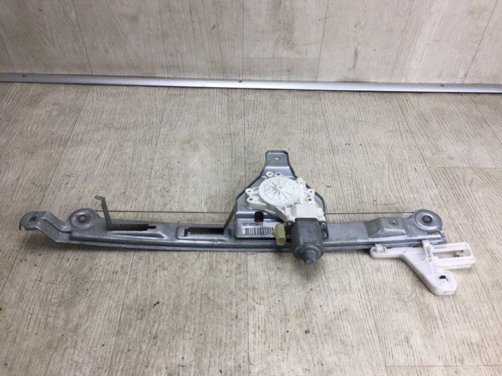 68002888AA | Склопідйомник задн. прав. JEEP COMPASS 06-16