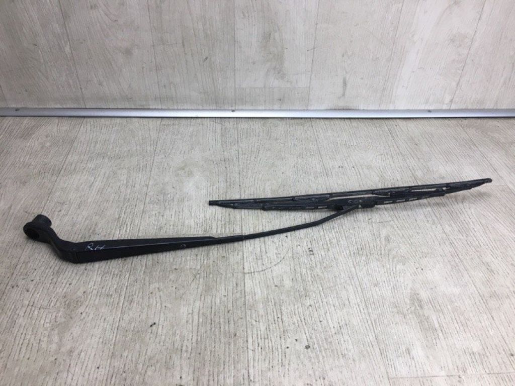 68002027AA | Поводок стеклоочистителя передний прав. JEEP COMPASS 06-16