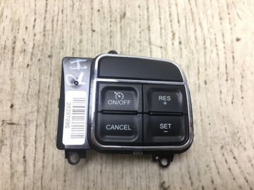 Кнопки на руль прав. JEEP COMPASS 06-16