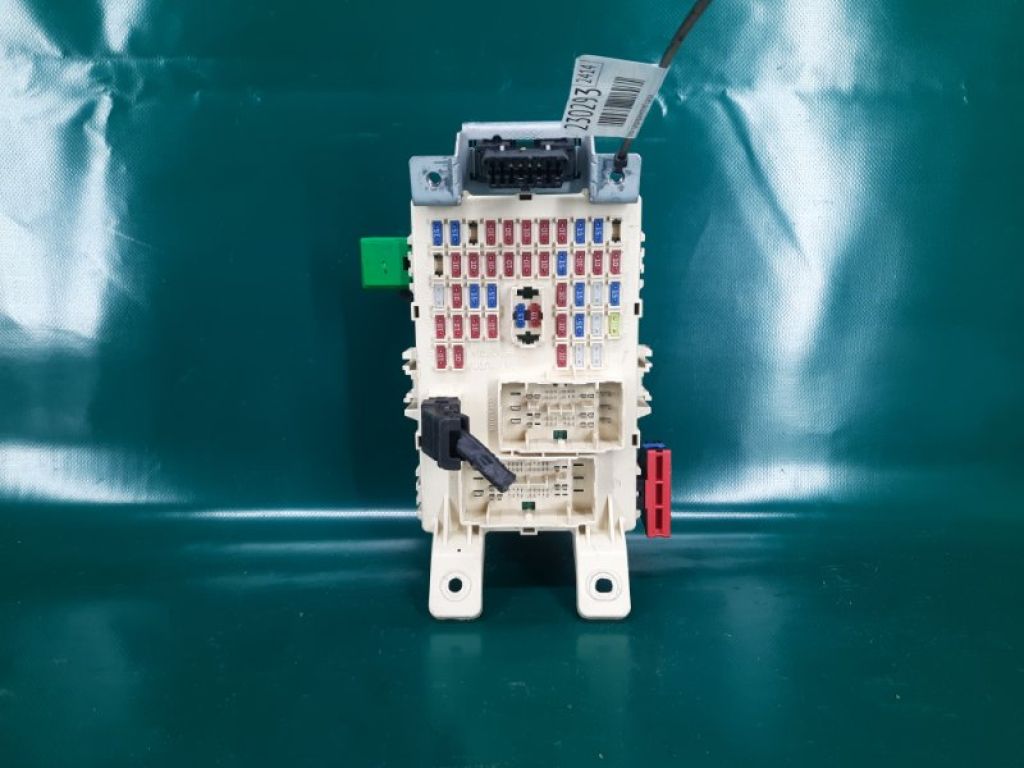 91950-1R541 | Блок запобіжників салон HYUNDAI ACCENT RB 10-