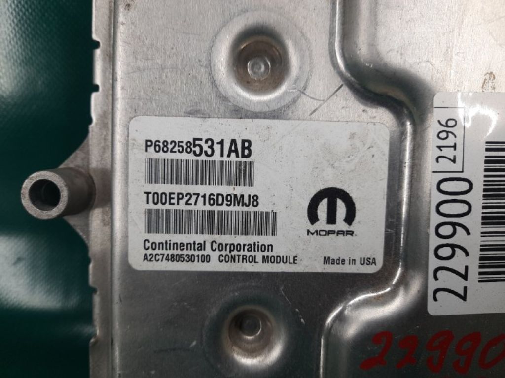 68258531AB | Блок керування двигуном JEEP CHEROKEE 14- - Фото 2