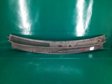 Пластик под лобовое стекло / Жабо JEEP CHEROKEE 14-