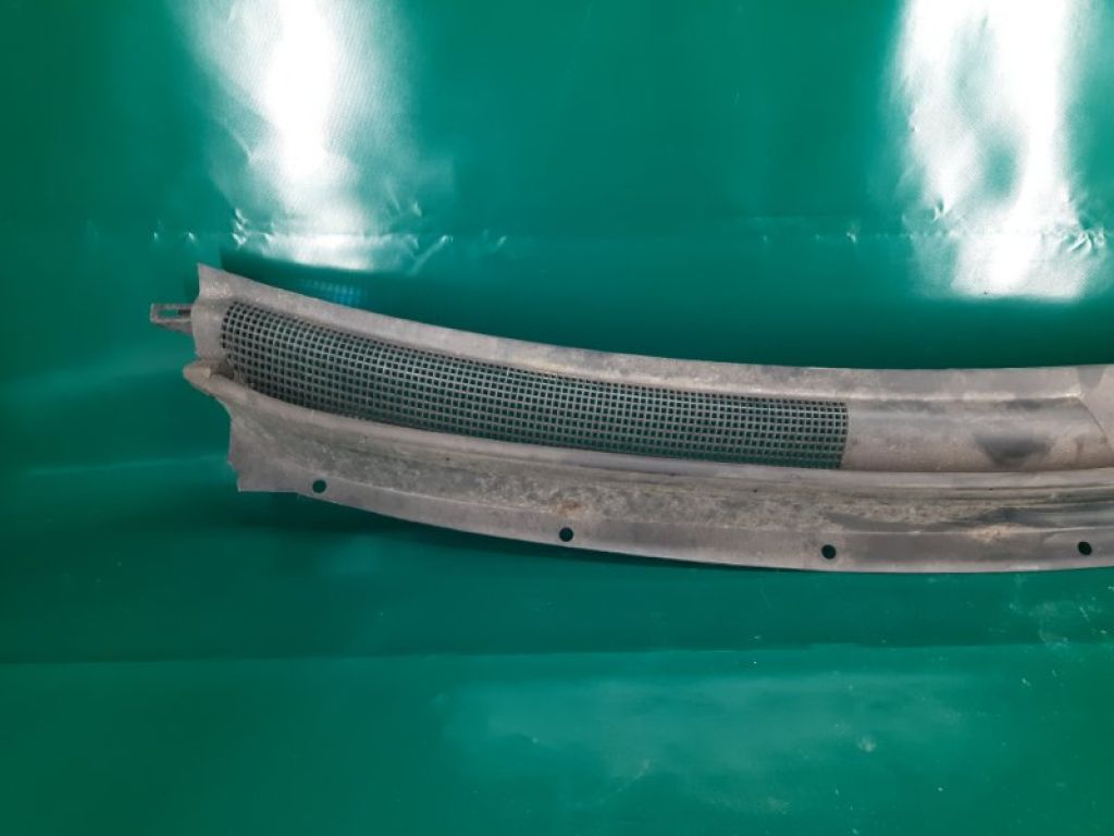 68102557AE | Пластик под лобовое стекло / Жабо JEEP CHEROKEE 14- - Фото 3