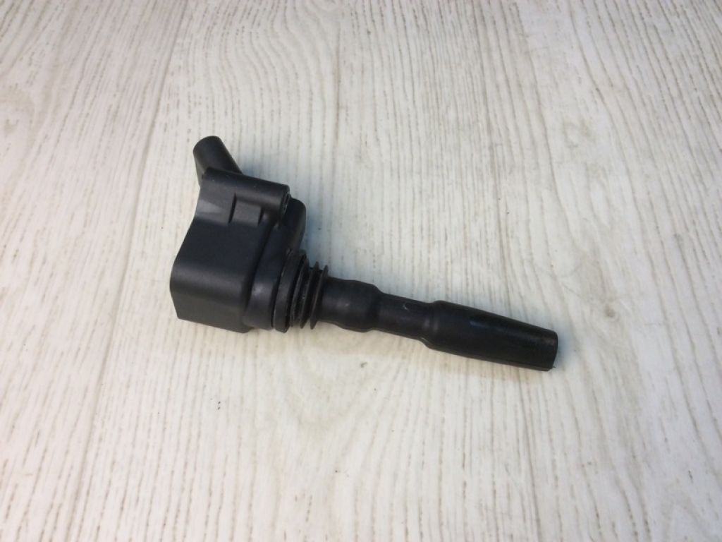 04E 905 110 K | Котушка запалювання VOLKSWAGEN JETTA USA 10-17