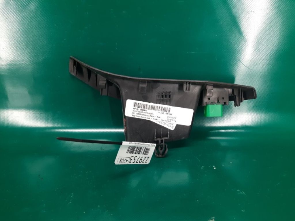 BM5Z-14529-A | Кнопка склопідіймача задн. прав. FORD FOCUS 10-18 - Фото 2