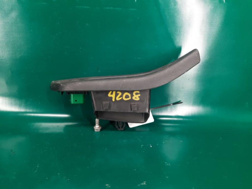 BM5Z-14529-A | Кнопка склопідіймача задн. прав. FORD FOCUS 10-18 - Фото 3