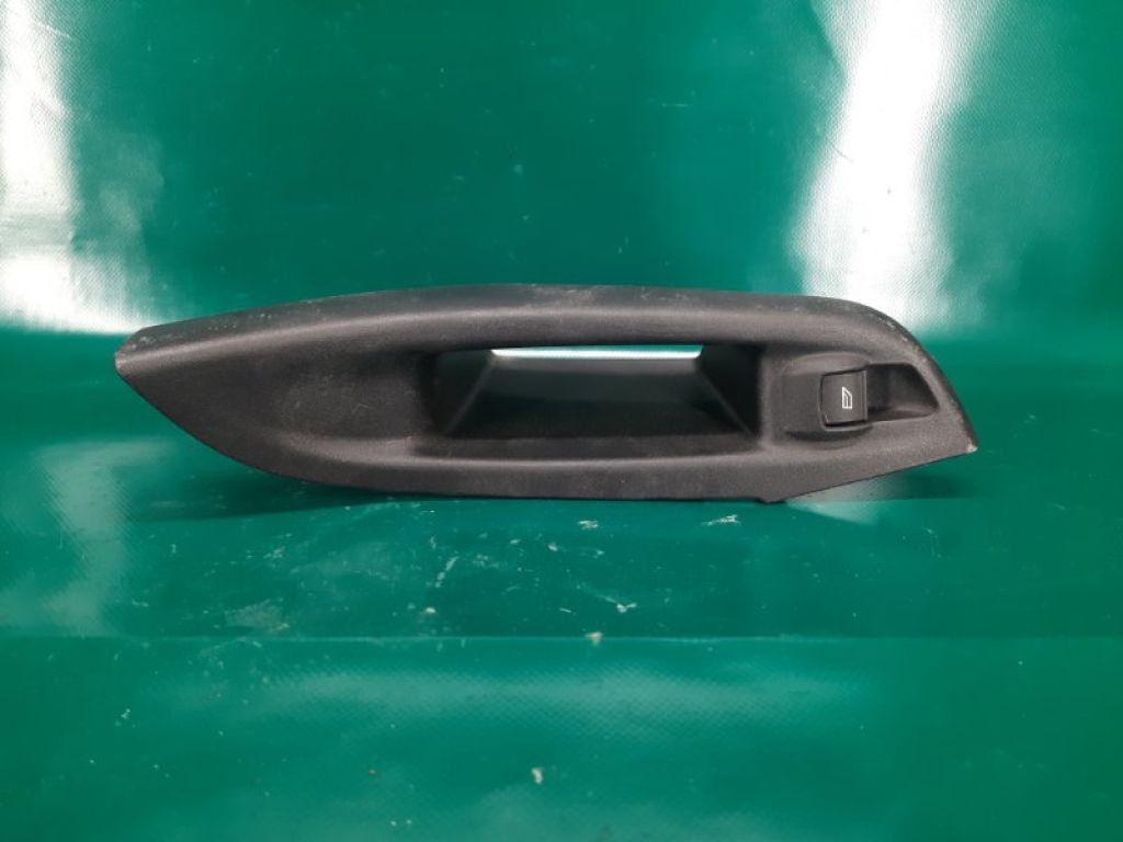 BM5Z-14529-A | Кнопка склопідіймача задн. прав. FORD FOCUS 10-18 - Фото 4