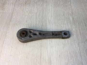 Подушка двигуна нижня VOLKSWAGEN JETTA USA 10-17