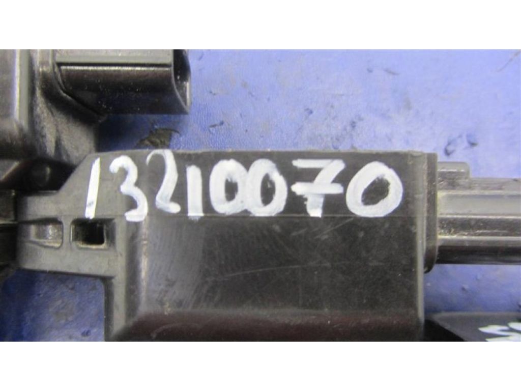 PE20-18-100 | Катушка зажигания MAZDA 3 BL 09-13 - Фото 2