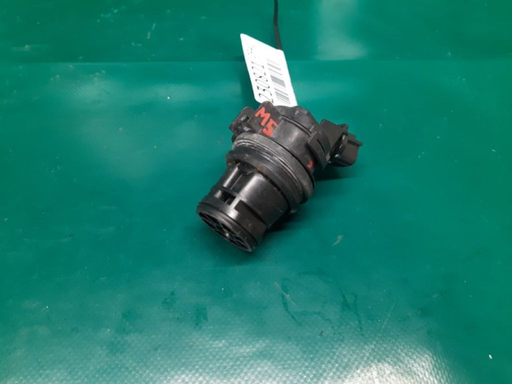 G22C-67-482 | Насос омивача скла MAZDA 5 CR 05-10 - Фото 2