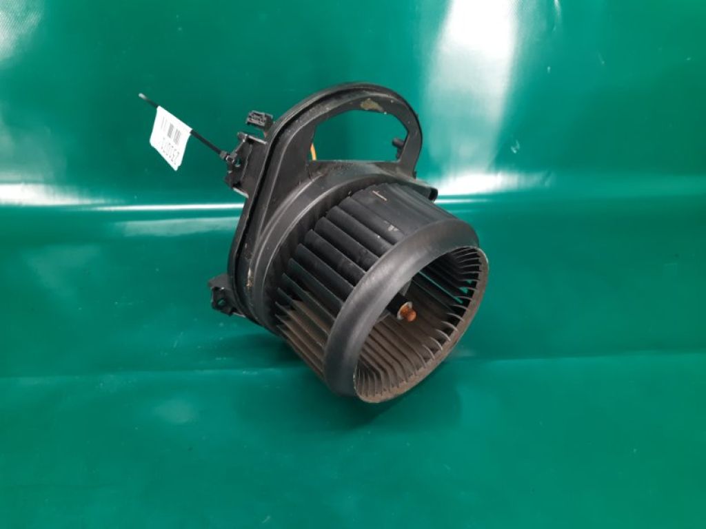 27120-5DF0B | Моторчик пічки INFINITI QX30 16-20