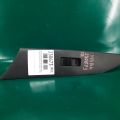B32H-66-370 | Кнопка склопідіймача передн. прав. MAZDA 3 BK 03-08