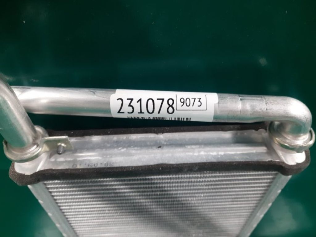 27110-5DA0A | Радіатор пічки INFINITI QX30 16-20 - Фото 2