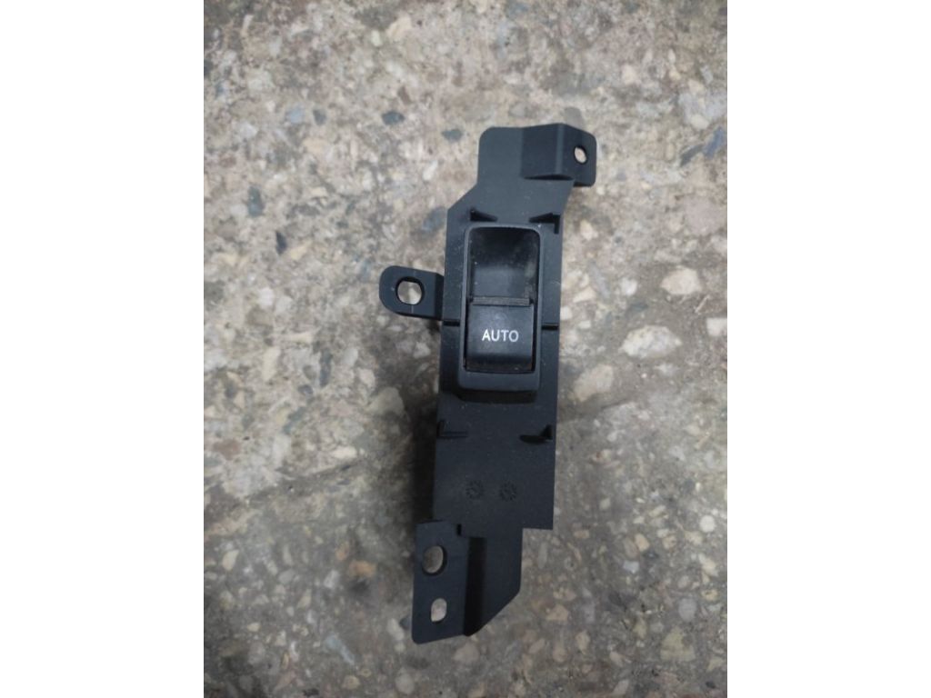 84030-30100 | Кнопка склопідіймача LEXUS GS350 GS300 05-11 - Фото 3