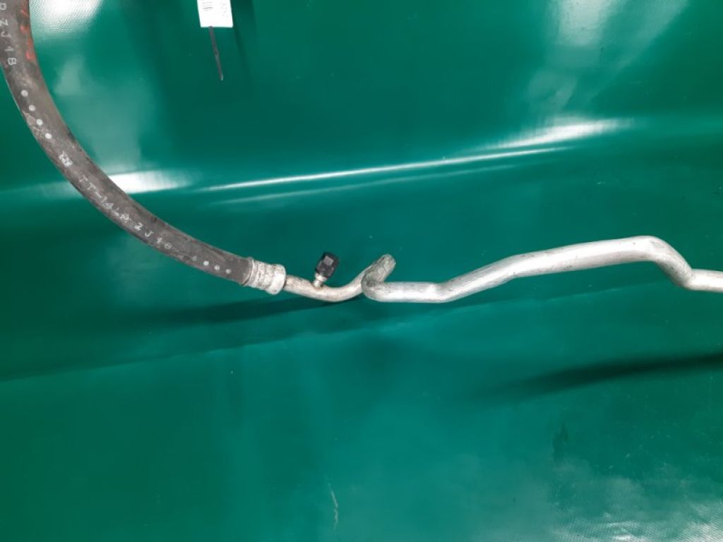 88704-06400 | Трубка кондиціонеру TOYOTA CAMRY 40 06-11 - Фото 4