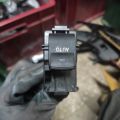 84810-33120 | Кнопка стеклоподъемника задн. прав. TOYOTA CAMRY 40 06-11 - Превью 3