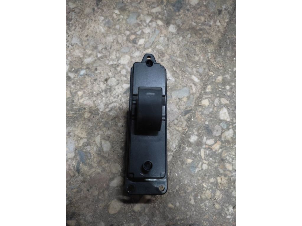 GS1E-66-380 | Кнопка склопідіймача задн. лів. MAZDA 6 GH 07-12 - Фото 2