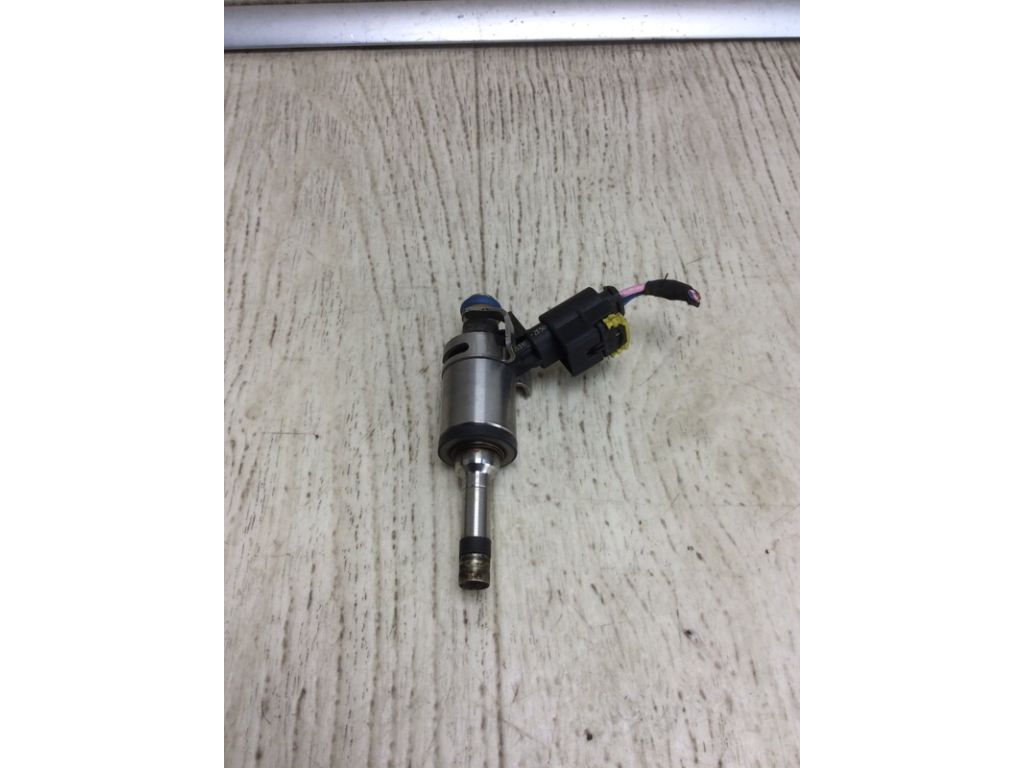 35310-2E500 | Форсунка паливна KIA FORTE YD 12-