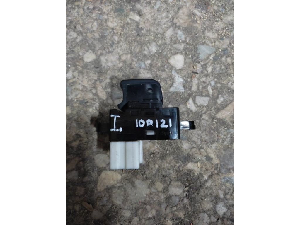 25411-1FA0A | Кнопка стеклоподъемника задн. NISSAN TIIDA/VERSA C11 04-11