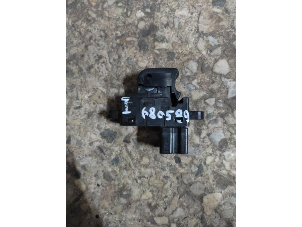 25411-JD000 | Кнопка склопідіймача NISSAN TEANA J32 08-14