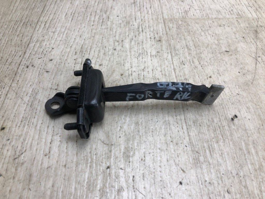 79480-A7000 | Обмежувач дверей задн. лів. KIA FORTE YD 12-