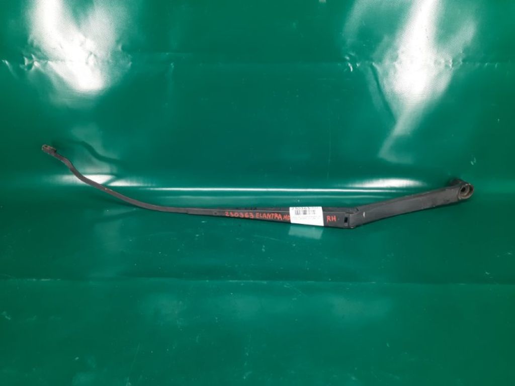 98320-3X500 | Поводок стеклоочистителя передний прав. HYUNDAI ELANTRA MD 10-15