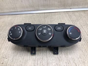 Блок управления печкой KIA FORTE YD 12-