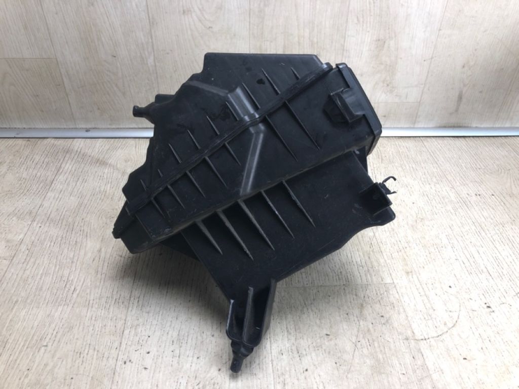 16500-3LM0A | Корпус воздушного фильтра NISSAN NV200 USA 13- - Фото 5