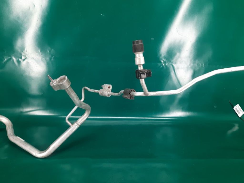 92440-5DA4A | Трубка кондиціонеру INFINITI QX30 16-20 - Фото 5