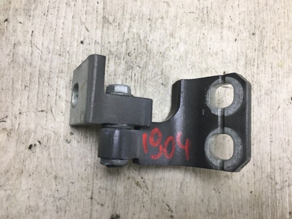 68082440AD | Петля двері нижня передн. прав. DODGE DART 12-16 - Фото 2