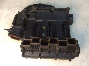 Колектор впускний DODGE JOURNEY 08-20