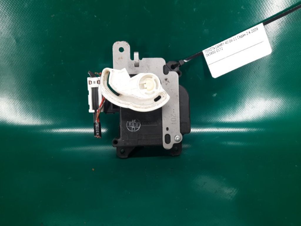 87106-07140 | Моторчик заслонки печки TOYOTA CAMRY 40 06-11