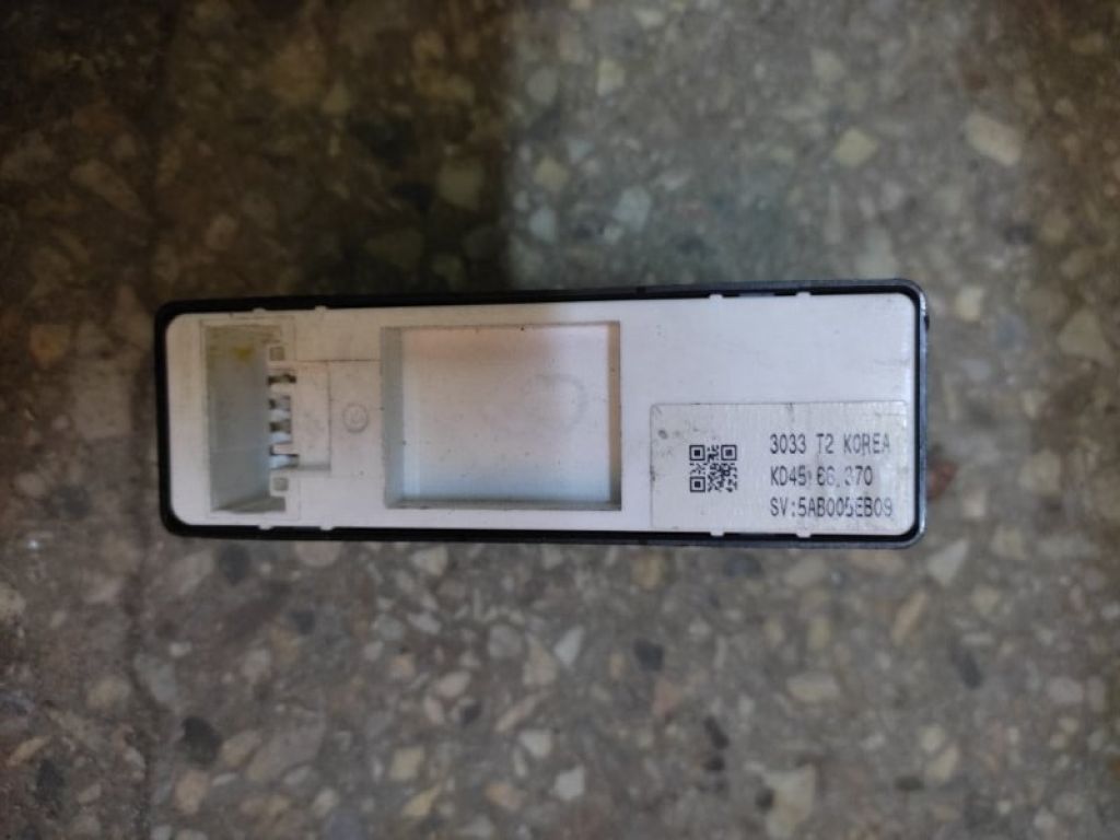 KD45--66-370 | Кнопка стеклоподъемника передн. прав. MAZDA CX-5 (KE) 11-17 - Фото 2