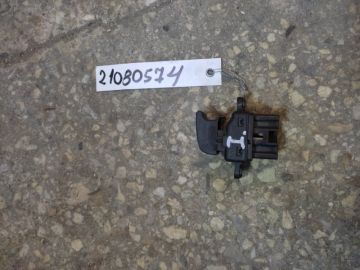 Кнопка стеклоподъемника задн. прав. MAZDA 3 BK 03-08