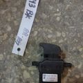 B32H-66-370 | Кнопка склопідіймача задн. прав. MAZDA 3 BK 03-08 - Прев'ю 2