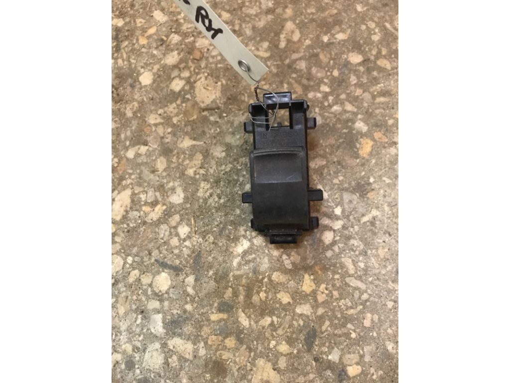 84810-33120 | Кнопка стеклоподъемника TOYOTA CAMRY 40 06-11 - Фото 2