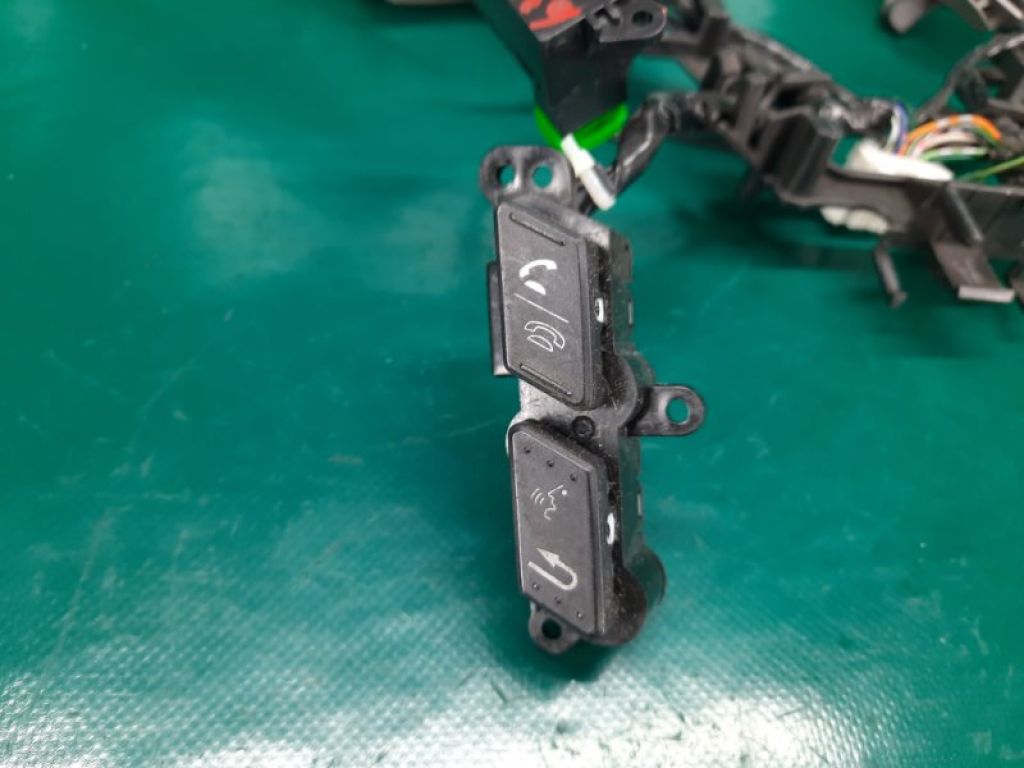 35880-STX-A41ZA | Кнопки на руль ACURA MDX (YD2) 06-13 - Фото 2