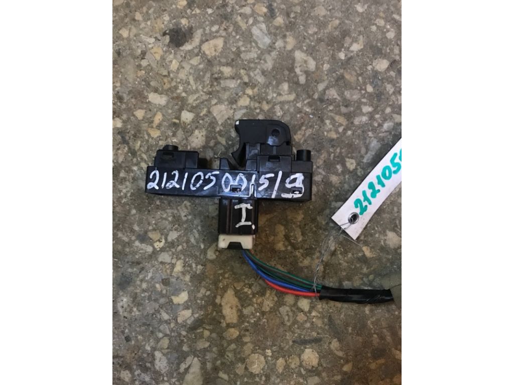 83071FJ180 | Кнопка склопідіймача задн. SUBARU CROSSTREK 12-17