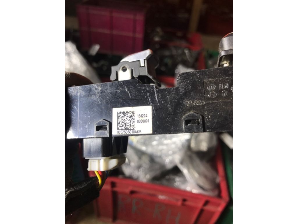 93576-D4120 | Кнопка стеклоподъемника KIA OPTIMA JF 15-20 - Фото 4