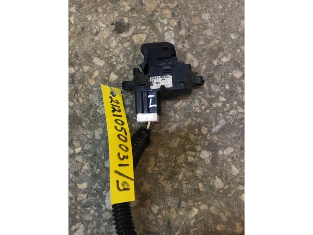 25411-JK00C | Кнопка стеклоподъемника задн. прав. INFINITI FX/QX70 S51 08-17