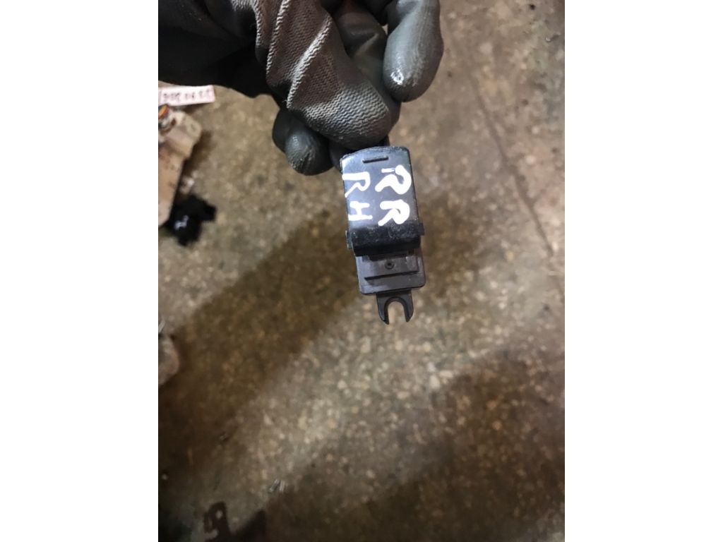 25411-JD05A | Кнопка стеклоподъемника задн. NISSAN MURANO Z51 07-14 - Фото 3