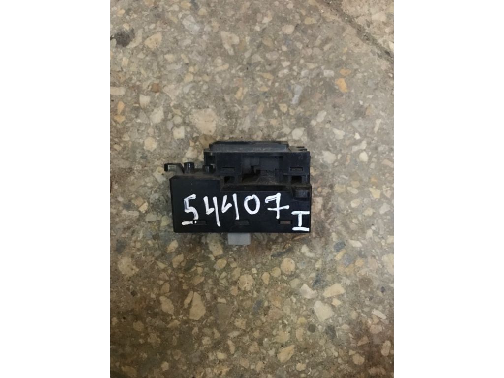 35780-TL0-E01 | Кнопка склопідіймача задн. прав. HONDA ACCORD CU8 08-13
