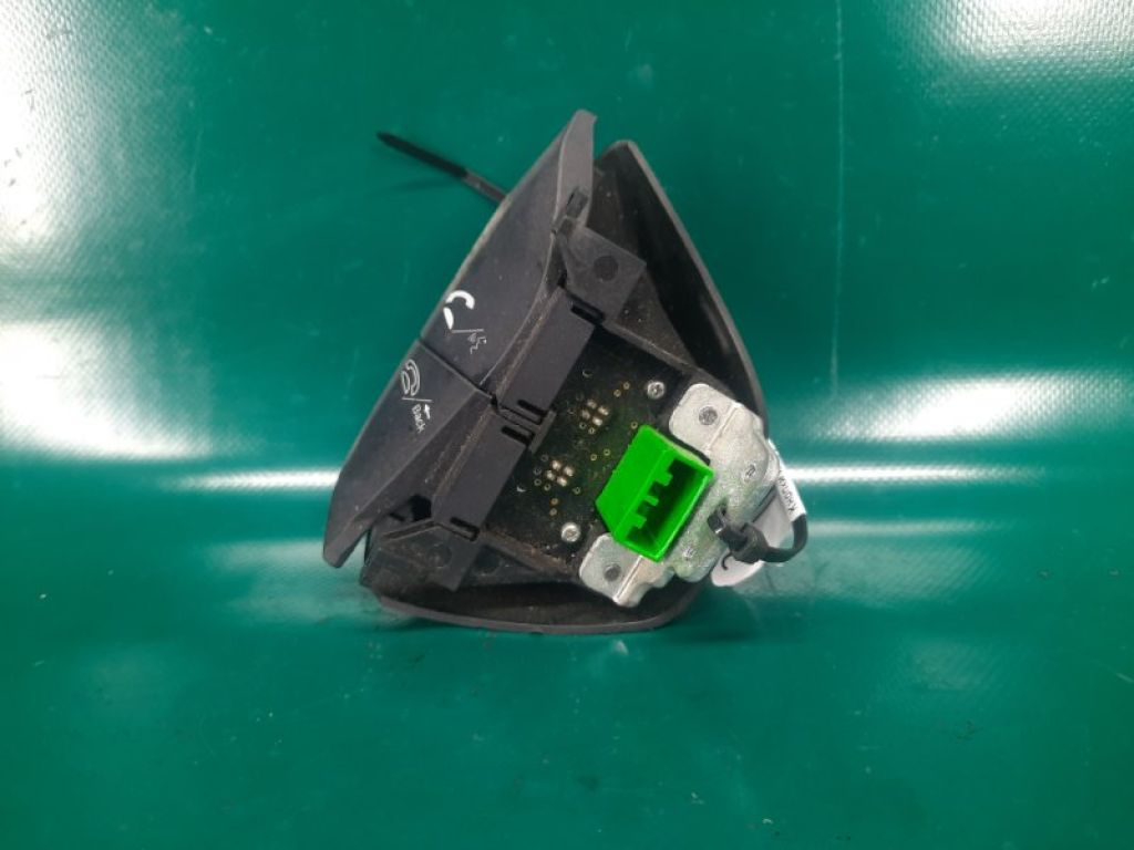 35890-STK-A01 | Кнопки на руль лев. ACURA RDX 06-12 - Фото 3