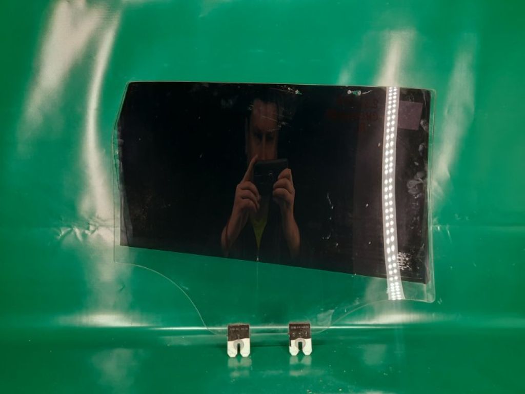 68104621AC | Стекло двери задн. лев. JEEP CHEROKEE 14- - Фото 2