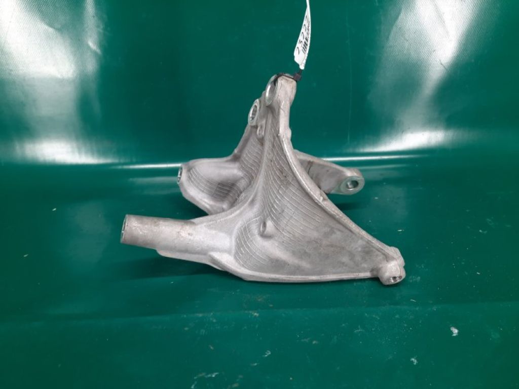 50610-TZ4-A01 | Кронштейн опори двигуна задн. ACURA TLX 14-17 - Фото 3