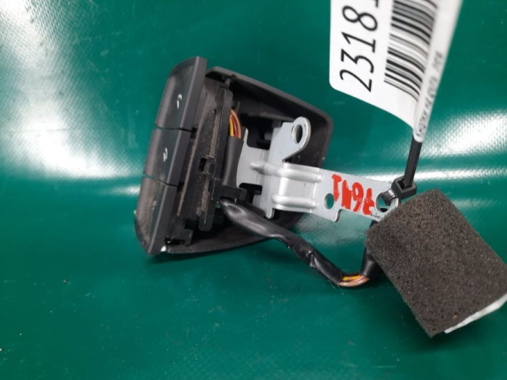 83158FG000 | Кнопки на руль лев. SUBARU IMPREZA WRX 10-14 GH - Фото 3