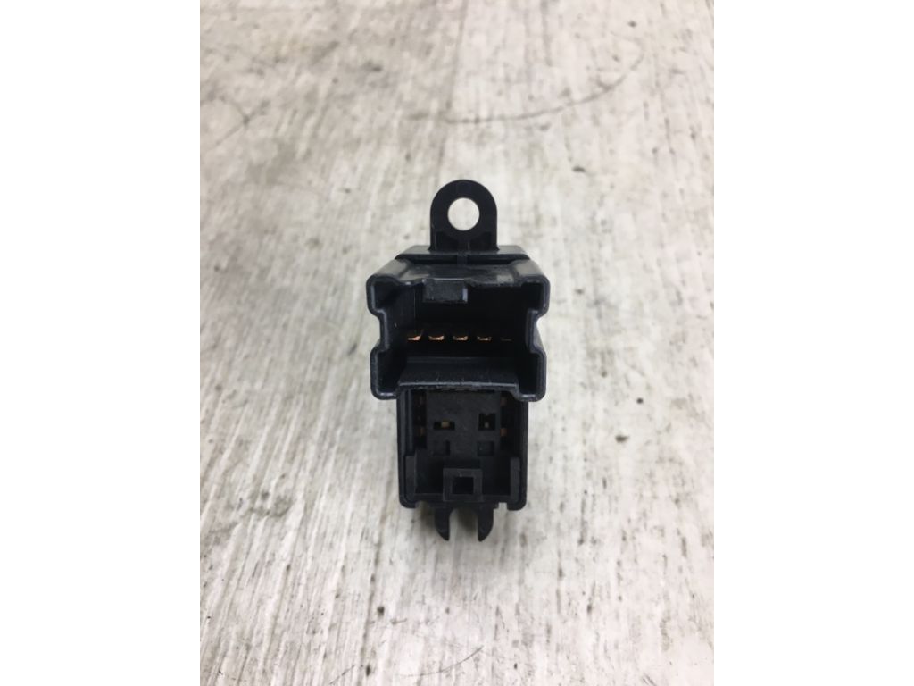 25411-1KL0A | Кнопка склопідіймача задн. лів. NISSAN JUKE 10-19 - Фото 5