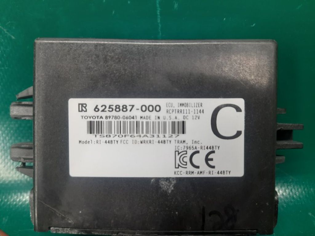 89780-06041 | Блок іммобілайзера TOYOTA CAMRY 55 14-17 - Фото 3