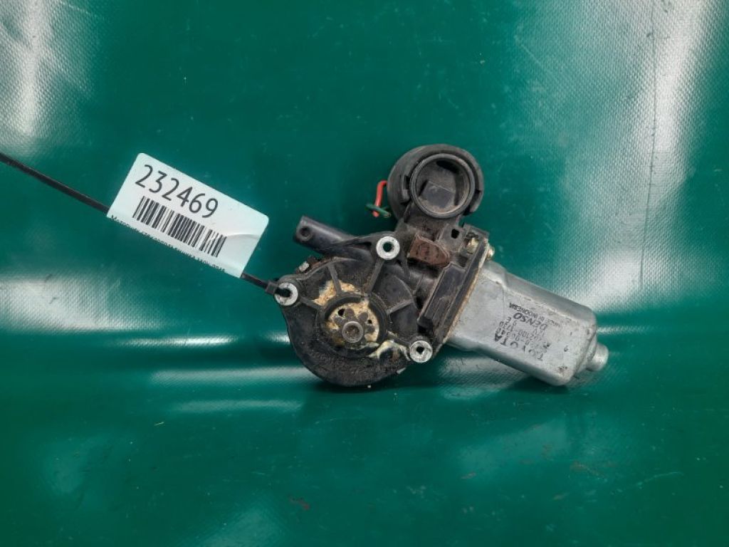 Моторчик стеклоподъемника задн. прав. TOYOTA CAMRY 30 02-06